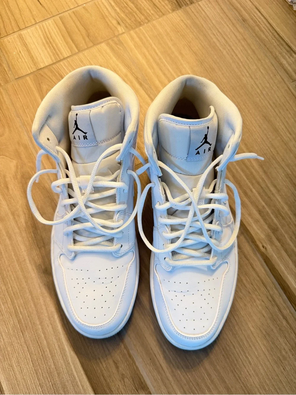 Air Jordan 1’s